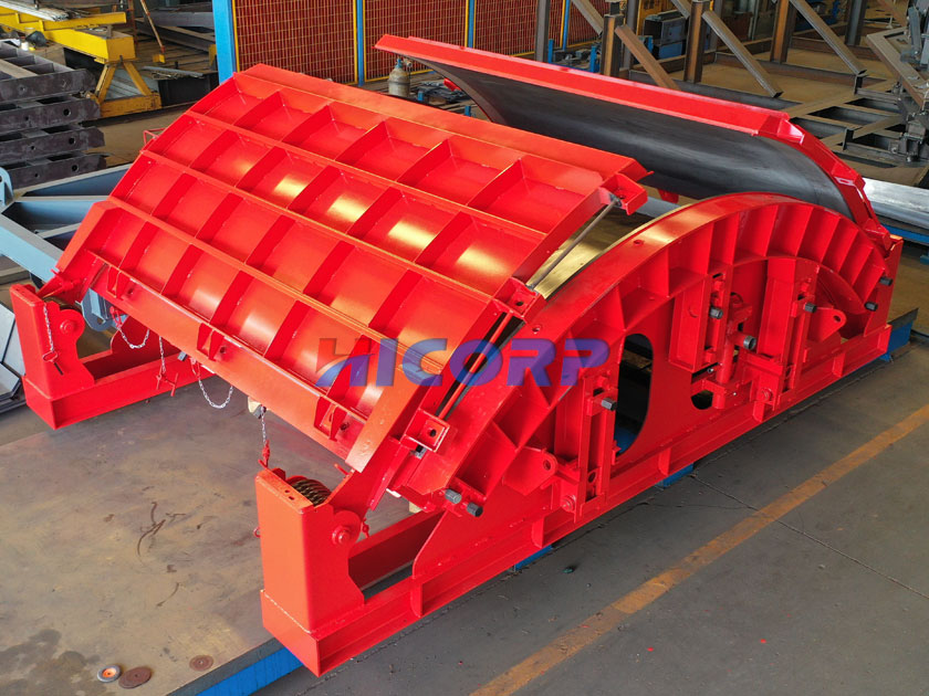 Wind power concrete tower bobbin mold and production line